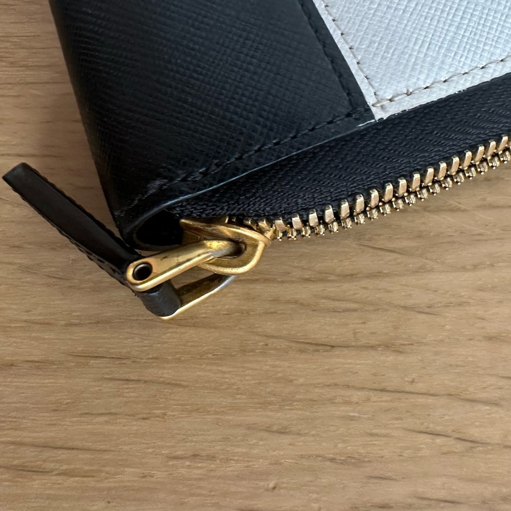 Mcm zipper long wallet - Picture 11 of 12